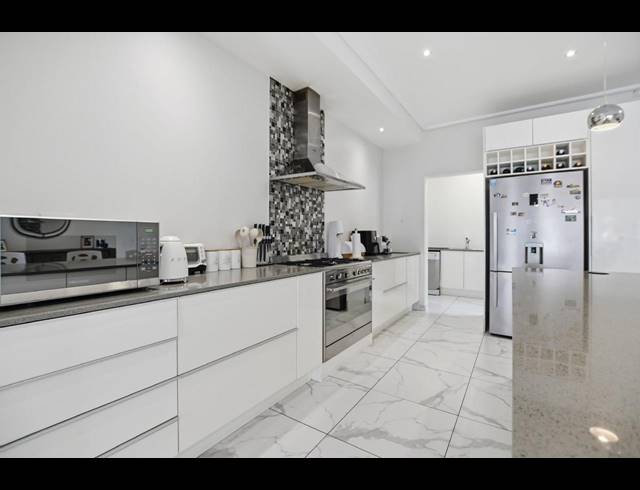 4 BEDROOM GATED ESTATE FOR SALE IN SAGEWOOD